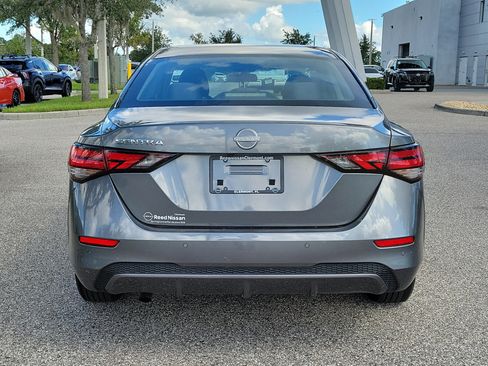 Certified 2025 Nissan Sentra S FWD image 7