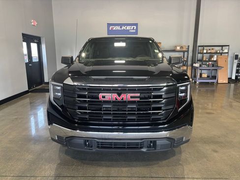 Used 2023 GMC Sierra 1500 Pro w/ Pro Value Package AWD/4WD image 3