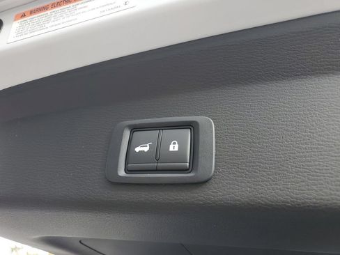 New 2026 Mitsubishi Outlander AWD image 8