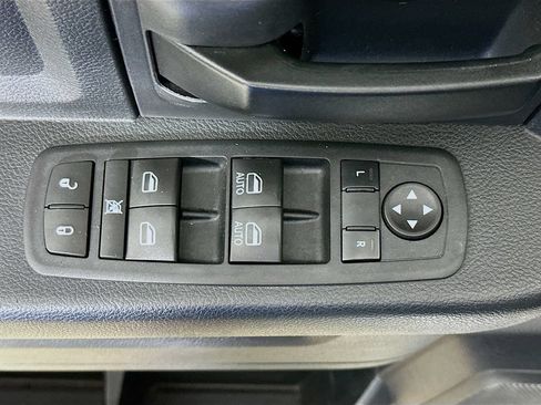 Used 2016 RAM 1500 Tradesman w/ Popular Equipment Group AWD/4WD image 19