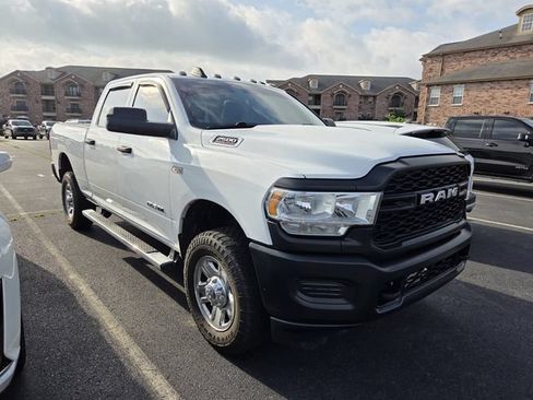 Used 2021 RAM 2500 Tradesman AWD/4WD image 3