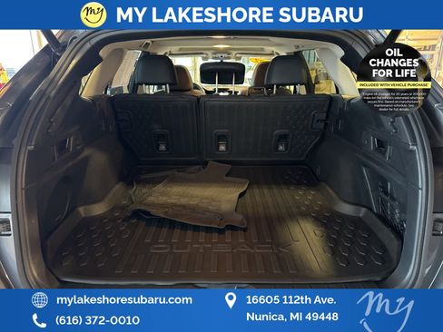 Used 2022 Subaru Outback Limited XT image 29