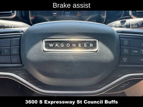 Used 2022 Jeep Wagoneer Series III w/ Rear Seat Video Group 1 RWD image 25