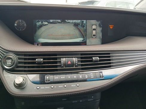 Used 2019 Lexus LS 500 RWD image 20