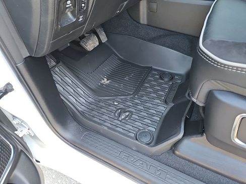 New 2026 RAM 1500 Laramie w/ Laramie Preferred Package AWD/4WD image 43