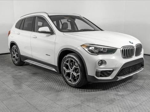 Used 2016 BMW X1 xDrive28i AWD/4WD image 11