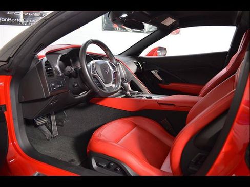 Used 2019 Chevrolet Corvette Grand Sport RWD image 11