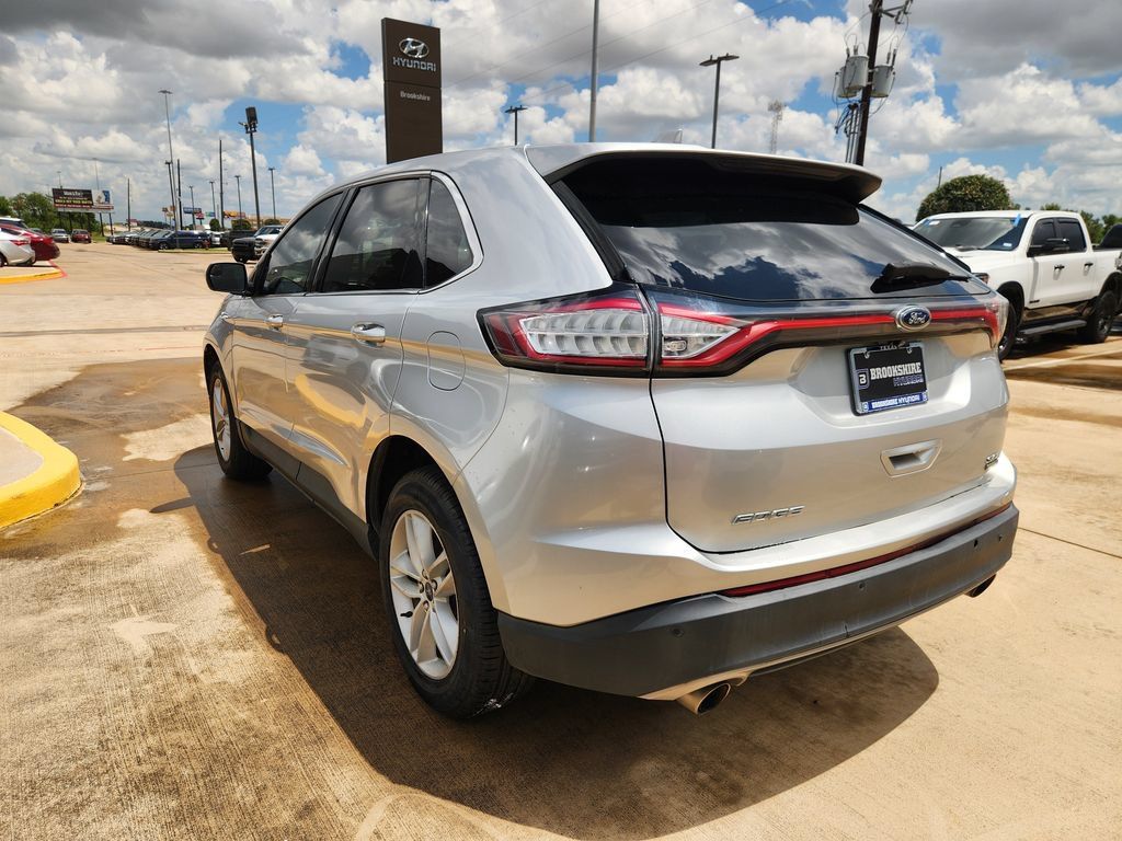 Used 2016 Ford Edge SEL AWD/4WD image 9