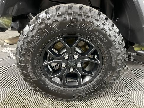 Used 2024 Jeep Wrangler Unlimited Sport AWD/4WD image 11