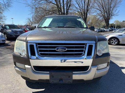 Used 2008 Ford Explorer Eddie Bauer image 2