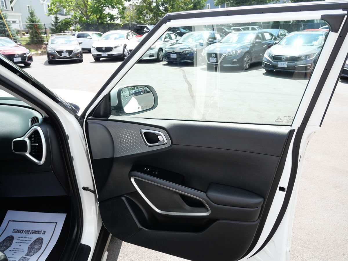 Used 2020 Kia Soul X-Line FWD image 22