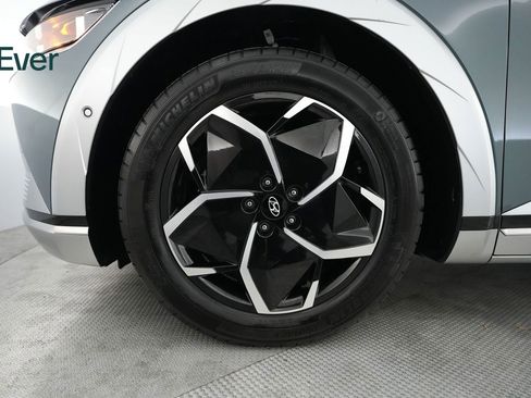 Used 2024 Hyundai Ioniq 5 Limited RWD image 19