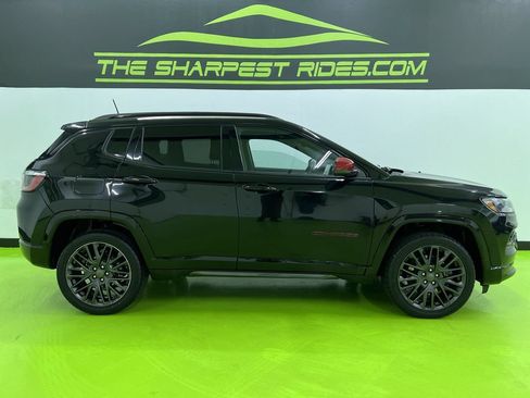 Used 2023 Jeep Compass Limited AWD/4WD image 11