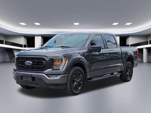 Used 2021 Ford F150 XLT w/ Equipment Group 302A High RWD image 9
