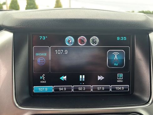 Used 2015 Chevrolet Suburban LT AWD/4WD image 25
