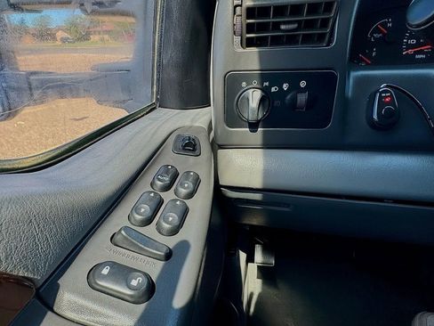 Used 2004 Ford F250 Lariat image 15