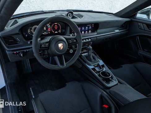 Used 2026 Porsche 911 GT3 RWD image 3