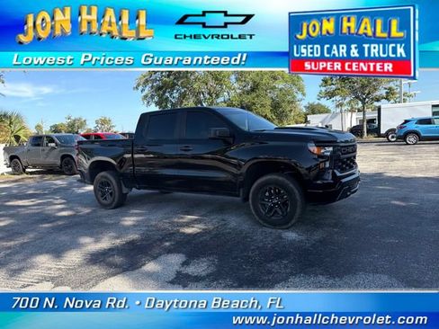 Used 2025 Chevrolet Silverado 1500 Custom Trail Boss w/ Midnight Edition AWD/4WD image 13
