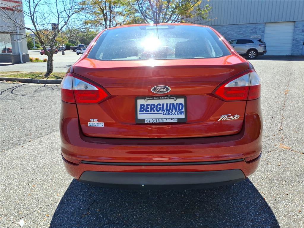 Used 2019 Ford Fiesta SE w/ Cold Weather Package FWD image 12