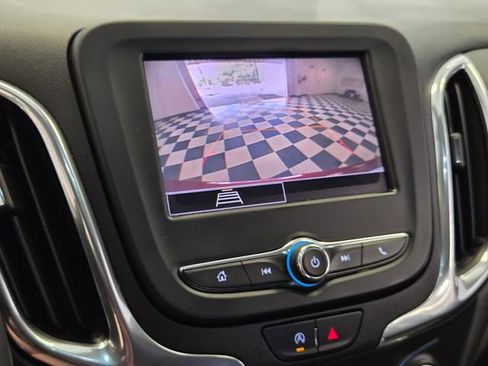 Used 2023 Chevrolet Equinox LT FWD image 21