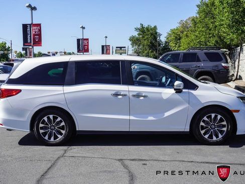 Used 2024 Honda Odyssey EX-L image 13