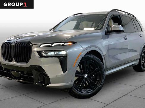 Used 2026 BMW X7 xDrive40i w/ M Sport Package AWD/4WD image 1