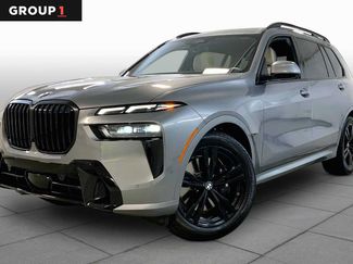 Used 2026 BMW X7 xDrive40i w/ M Sport Package AWD/4WD video 1