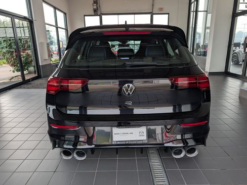 Used 2023 Volkswagen Golf R AWD/4WD image 4