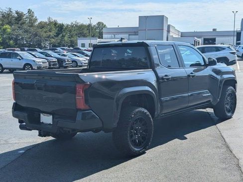 Used 2024 Toyota Tacoma SR5 RWD image 7