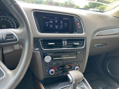 Used 2016 Audi Q5 2.0T Premium Plus w/ Technology Package image 32