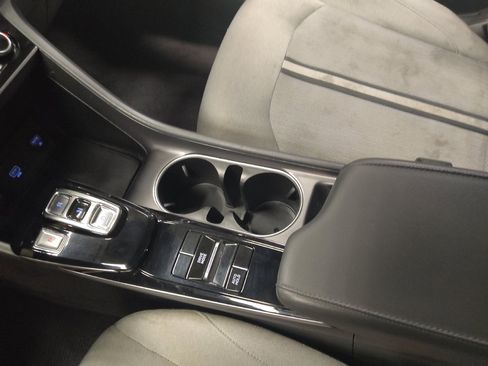 Used 2022 Hyundai Sonata SE FWD image 26