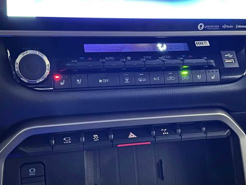 Used 2023 Toyota Tundra Limited w/ TRD Off-Road Package image 15