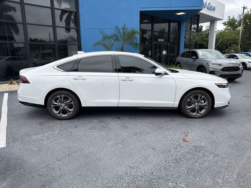 New 2025 Honda Accord EX-L image 4