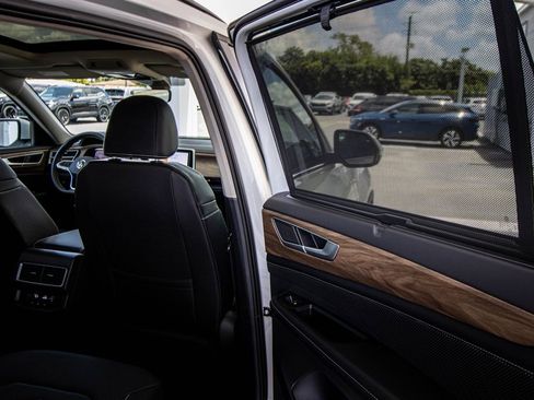 New 2026 Volkswagen Atlas SE FWD image 20