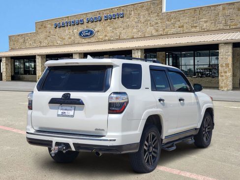 Used 2021 Toyota 4Runner Nightshade AWD/4WD image 5