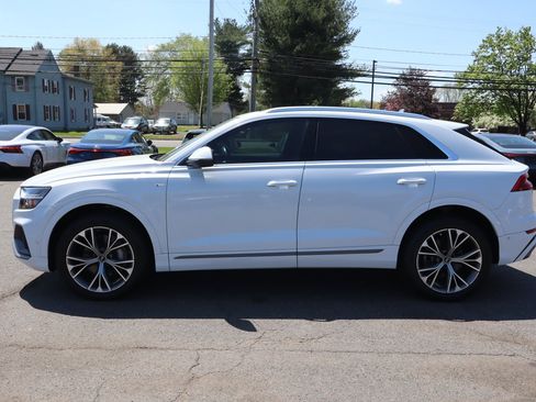 Used 2021 Audi Q8 Premium Plus w/ Premium Plus Package AWD/4WD image 9