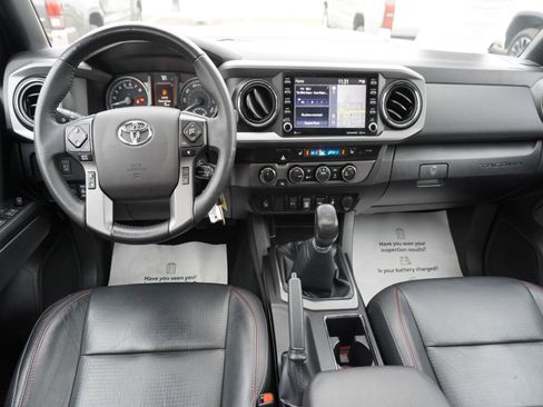 Used 2023 Toyota Tacoma TRD Pro image 2
