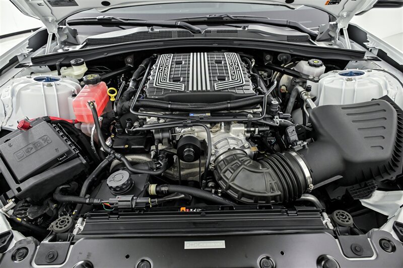 Used 2022 Chevrolet Camaro ZL1 RWD image 12