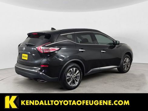 Used 2017 Nissan Murano SV image 5