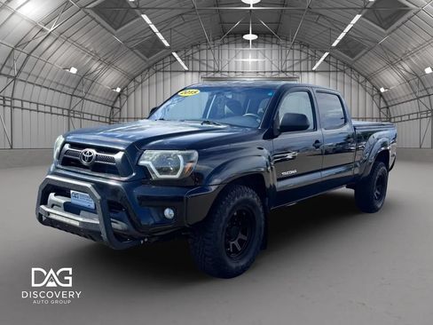 Used 2015 Toyota Tacoma 4x4 Double Cab w/ SR5 Package image 1