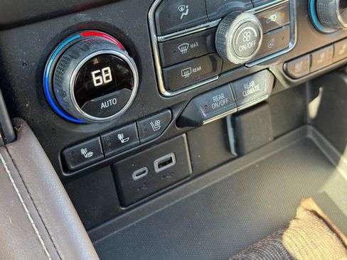 Certified 2024 Chevrolet Tahoe High Country w/ Advanced Technology Package image 24