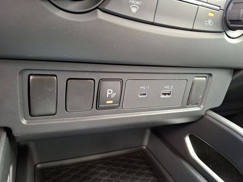 New 2026 Nissan Frontier SV w/ Black Accent Package image 15