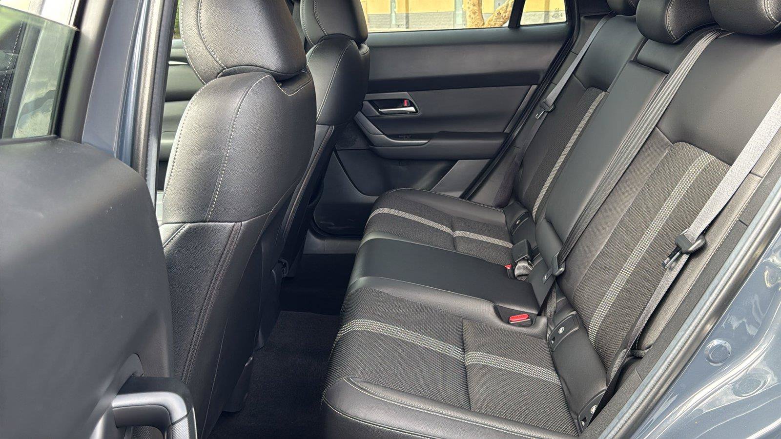 Certified 2025 MAZDA CX-50 AWD 2.5 S w/ Preferred Package image 23