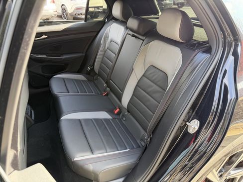 Used 2024 Volkswagen GTI SE w/ SE Leather Seats Package image 31