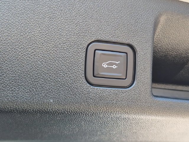 Used 2024 Chevrolet Equinox EV LT w/ LPO, All-Weather Mat Package FWD image 24