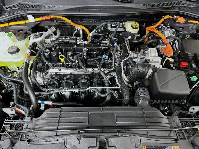 Used 2025 Ford Escape SE w/ PHEV Premium Package FWD image 21