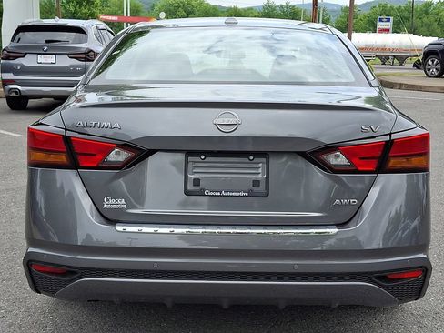 Used 2023 Nissan Altima 2.5 SV AWD/4WD image 7