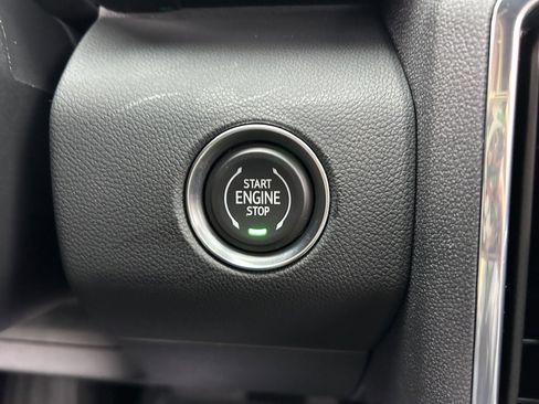 New 2026 GMC Acadia Elevation image 27