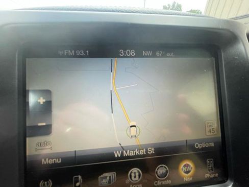 Used 2016 Jeep Cherokee Limited w/ Trailer Tow Group AWD/4WD image 30