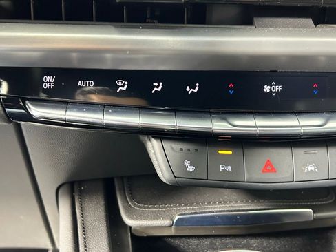 Used 2024 Cadillac XT4 Sport w/ Cold Weather Package image 22